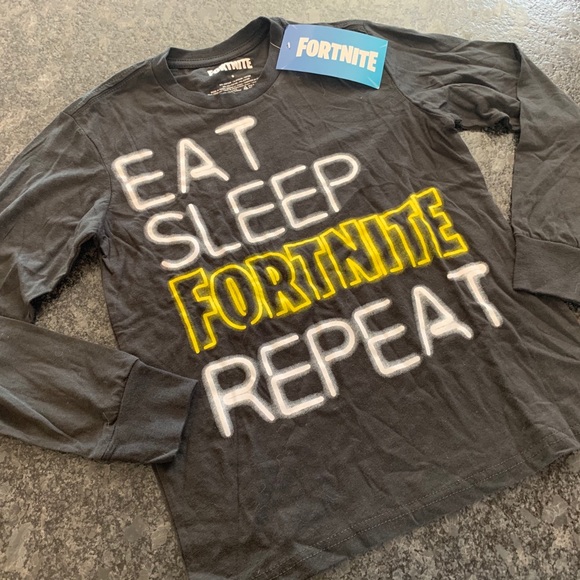 BNWT! Kids Long Sleeve Fortnite Tee! - Picture 1 of 2